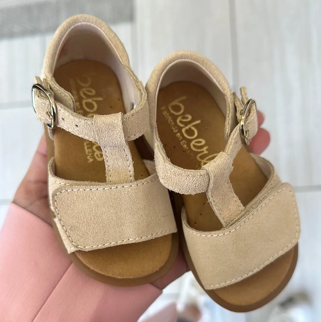 Beberlis Sand Nubuck Baby Sandal