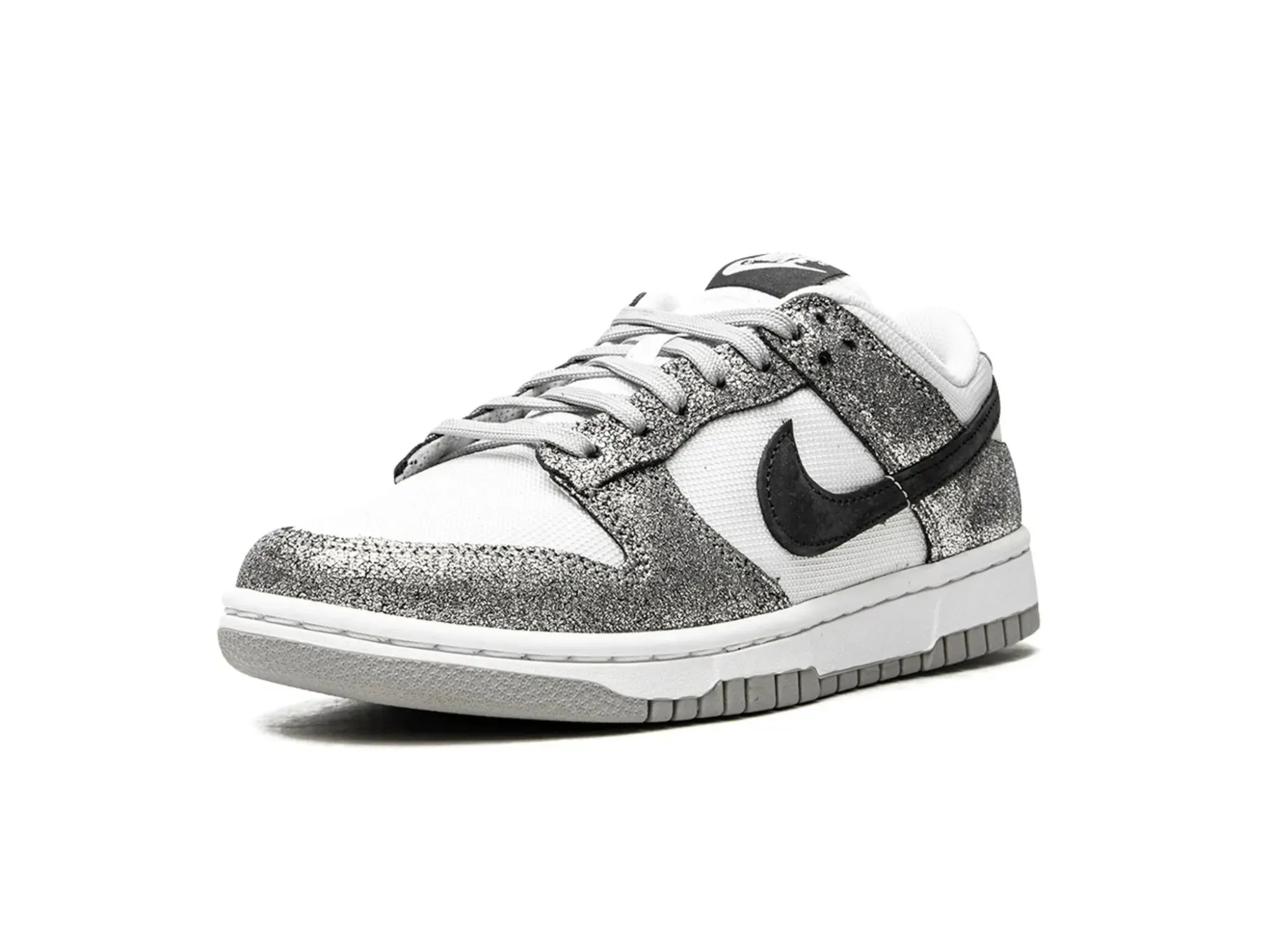 Nike Dunk Low "Golden Gals Metallic Silver"