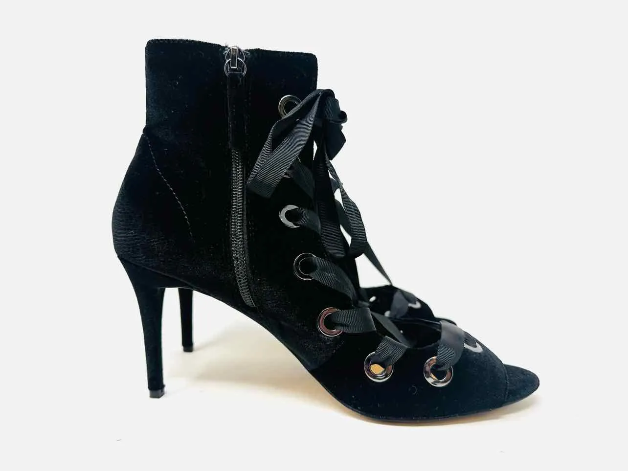 Size 8.5 Black Lace-Up Velvet Shoes Heels